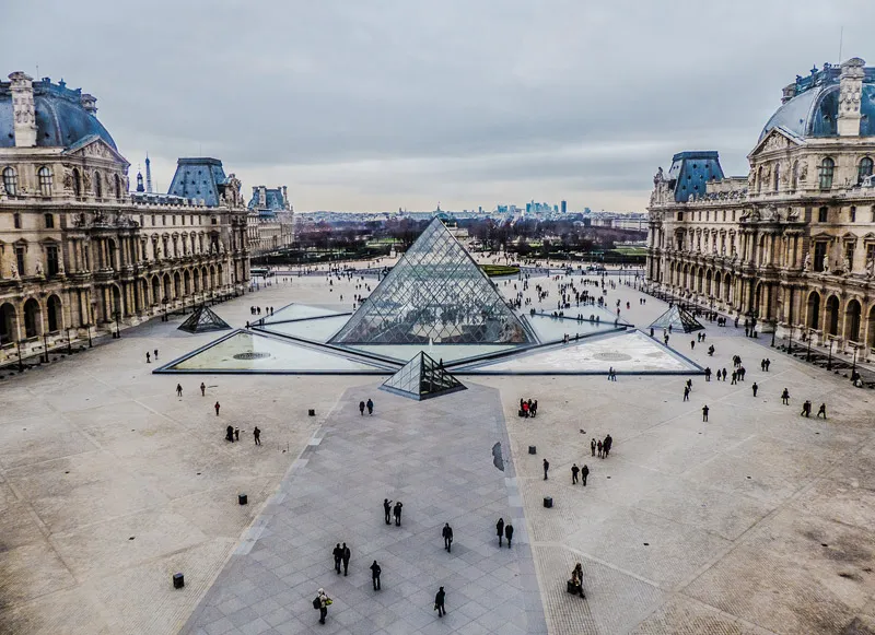 El Louvre es la galería más visitada del mundo