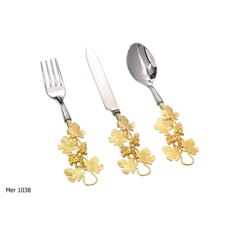 Artículos de bronce Cubiertos Hermosos