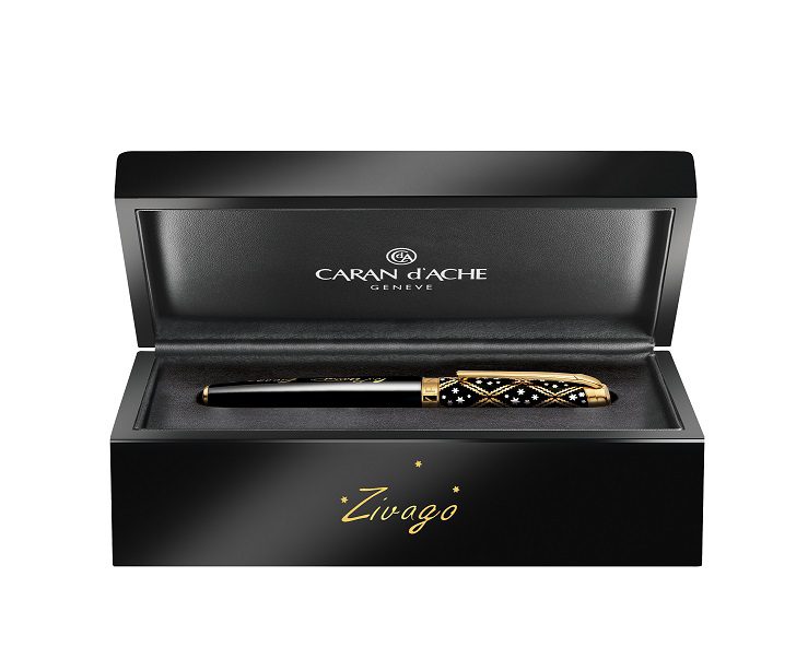 un bolígrafo elegante para regalo