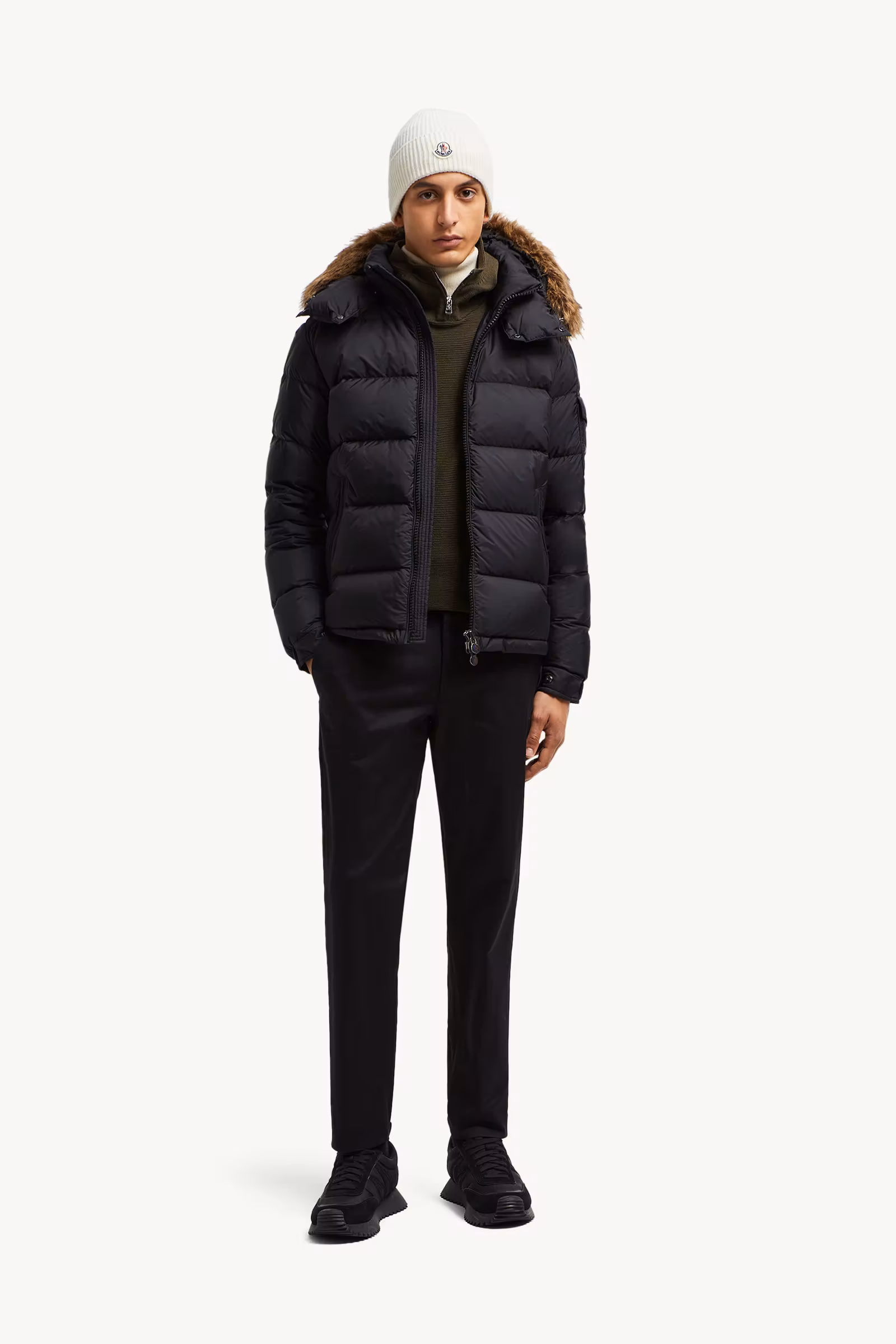 Chaqueta de hombre de la marca Moncler