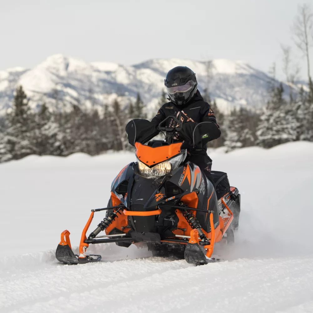 ¿Cuánto cuesta una moto de nieve?