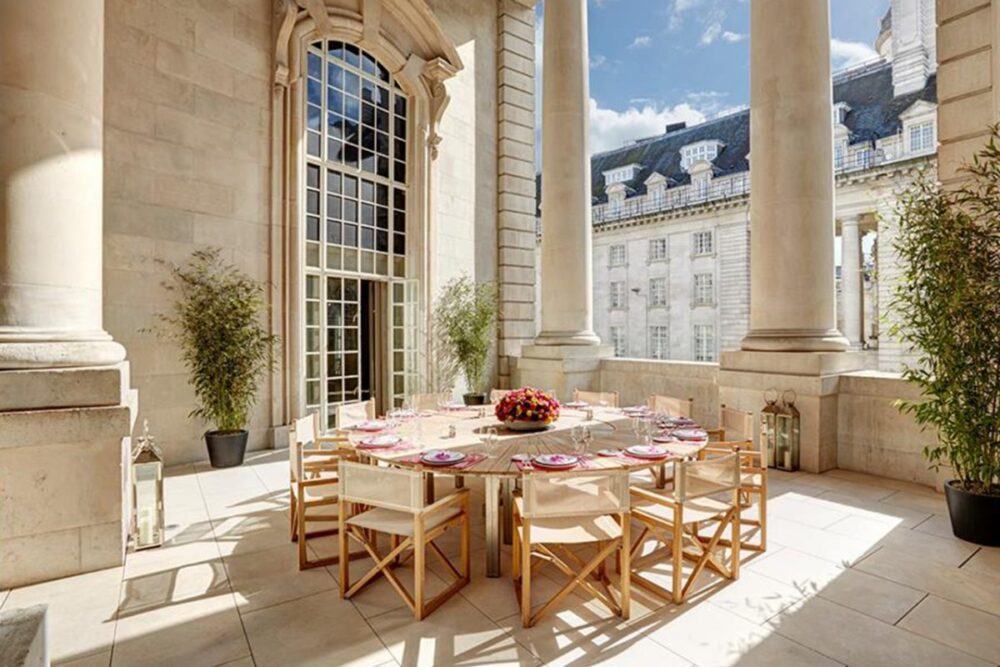 ¿De qué material son los mejores muebles de jardín?