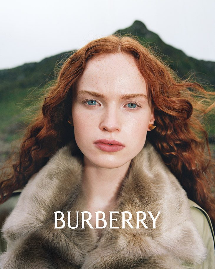 A través del objetivo de Tyrone Lebon: colección otoño/invierno 2023 de Burberry