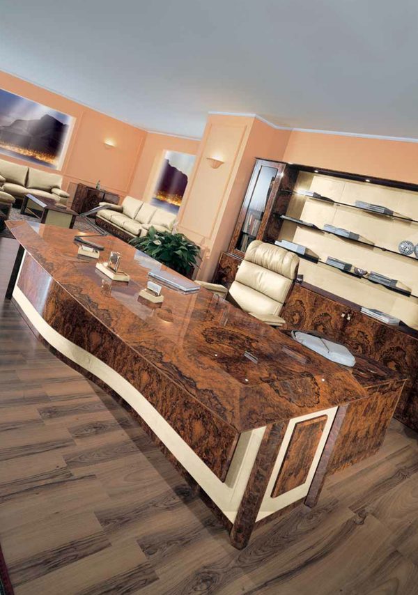 escritorios exclusivos y lujosos