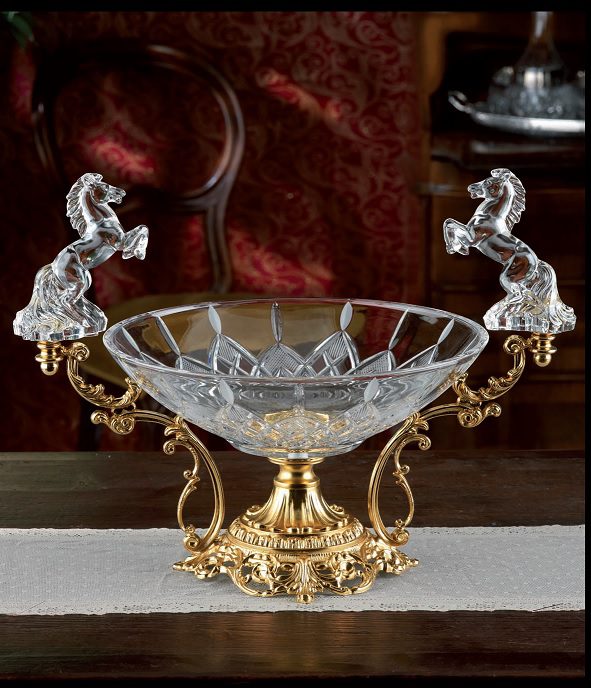 fuente de mesa extravagante