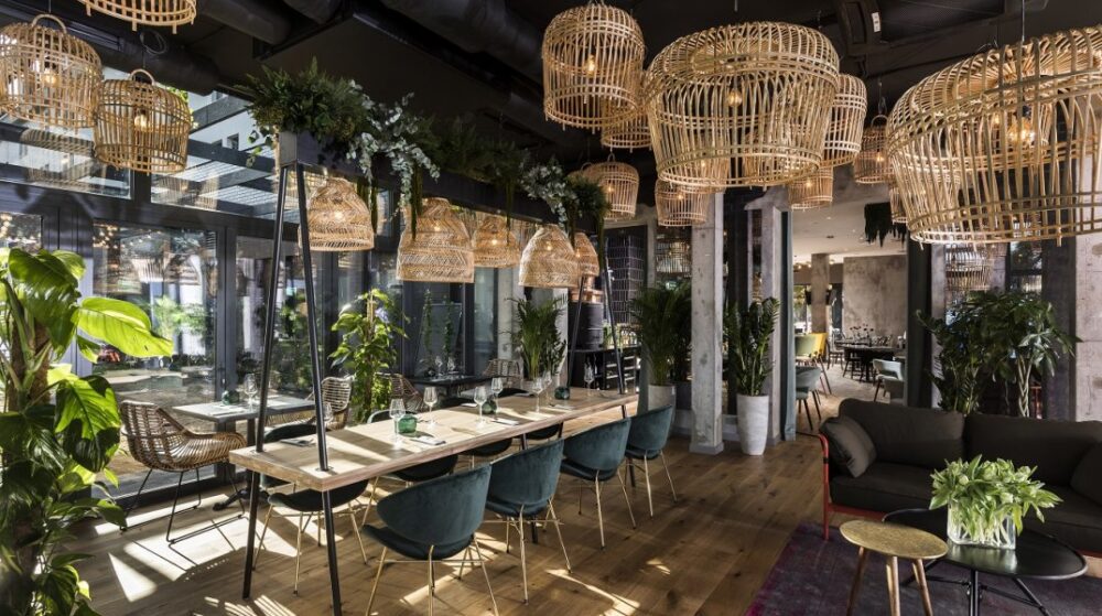 Restaurantes exclusivos de Gdansk Papieroovka Cider Garden