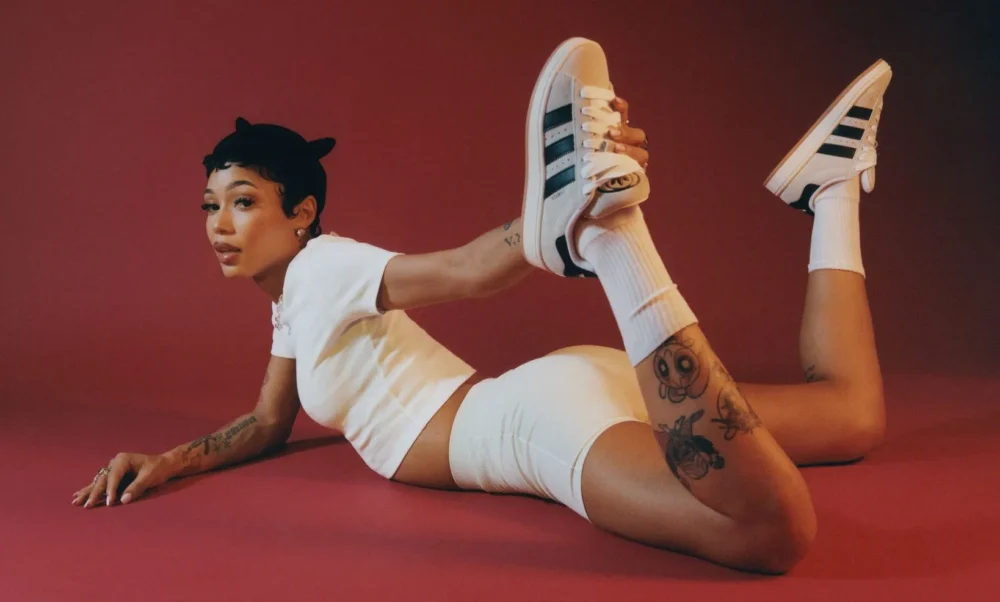 Las 10 Zapatillas de Mujer Más de Moda