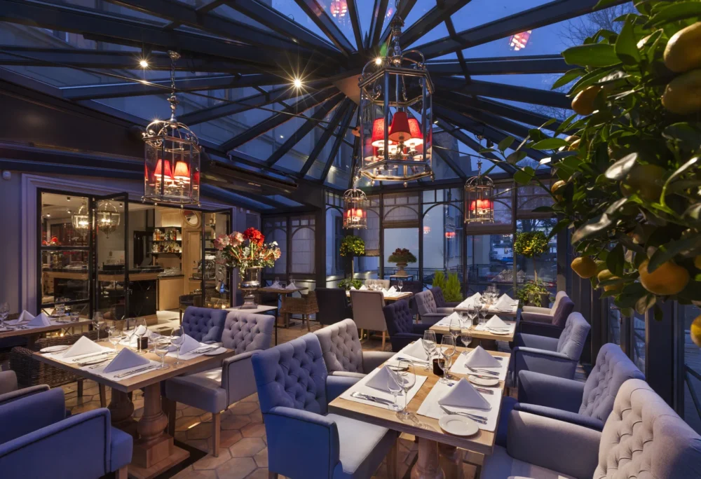 Lugares de lujo en Trójmiasto Restaurante al aire libre