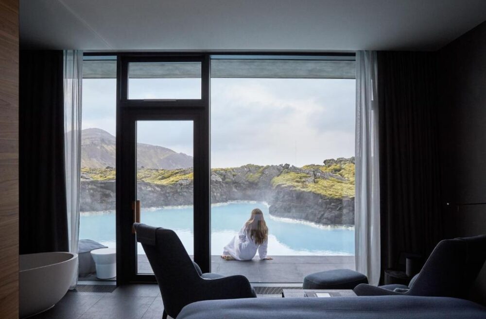 Lugares extravagantes para vacaciones The Retreat At Blue Lagoon Iceland Vista desde el interior
