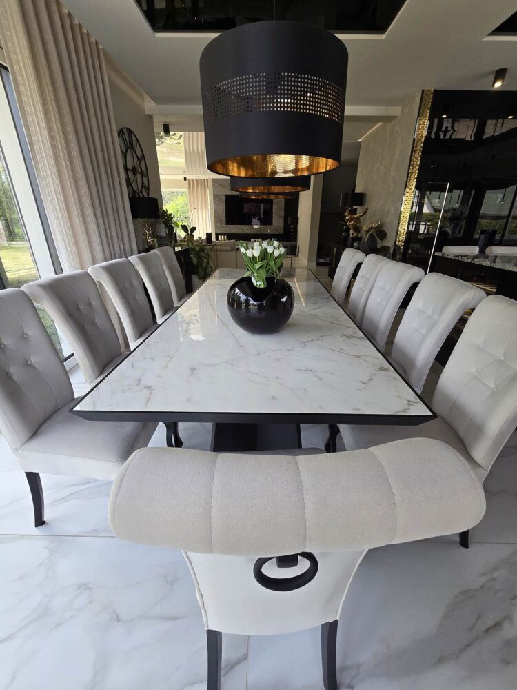 Mazury Lujosa Villa En Venta