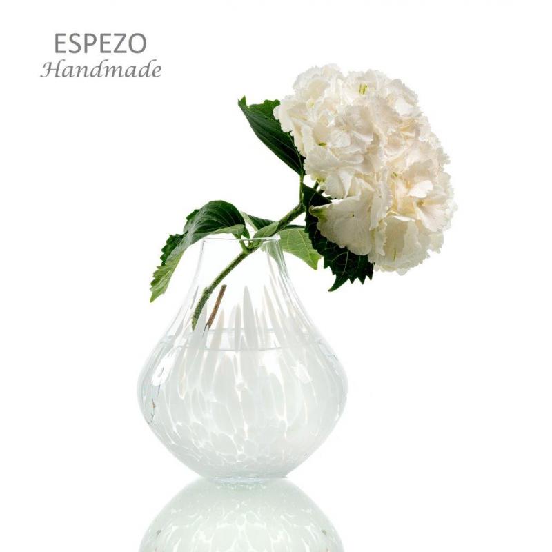 Para el aniversario de boda de unos amigos, un jarrón