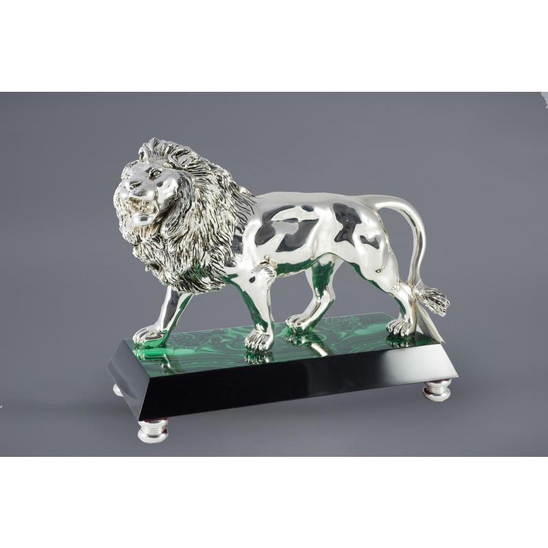 Para el 10º Aniversario de la Empresa Figurka