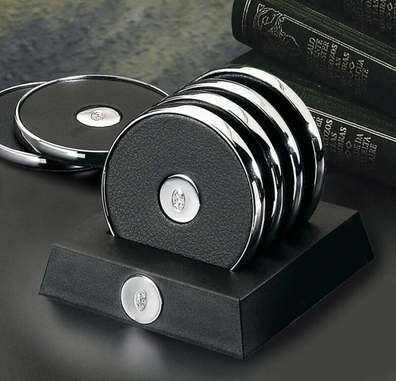 ¿Para Qué Sirven los Elegantes Posavasos y Salvamanteles en la Mesa?