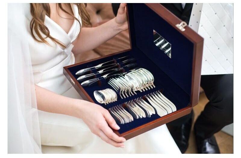 Qué regalar a los recién casados en lugar de flores