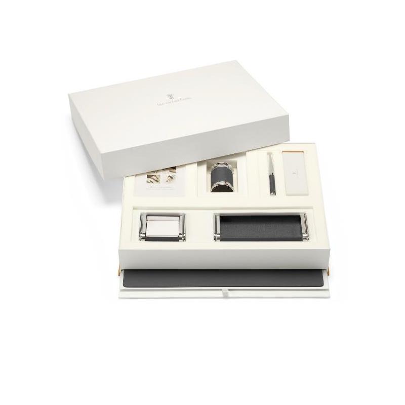 Qué accesorios comprarle a una mujer