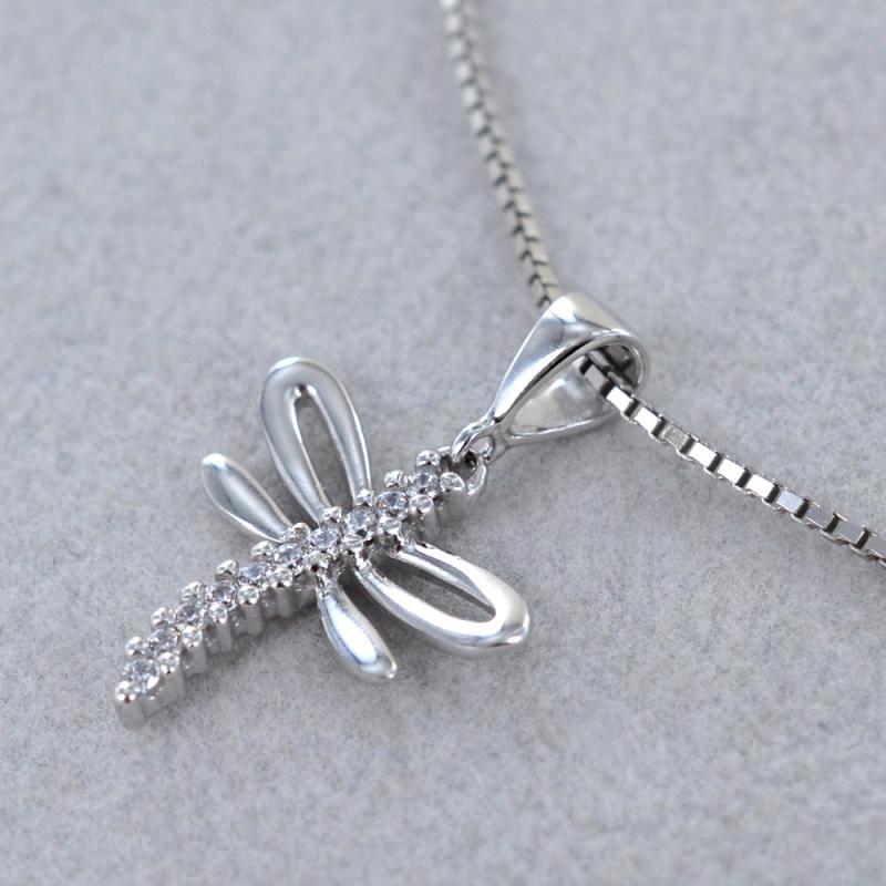 qué joyas para regalar a una mujer