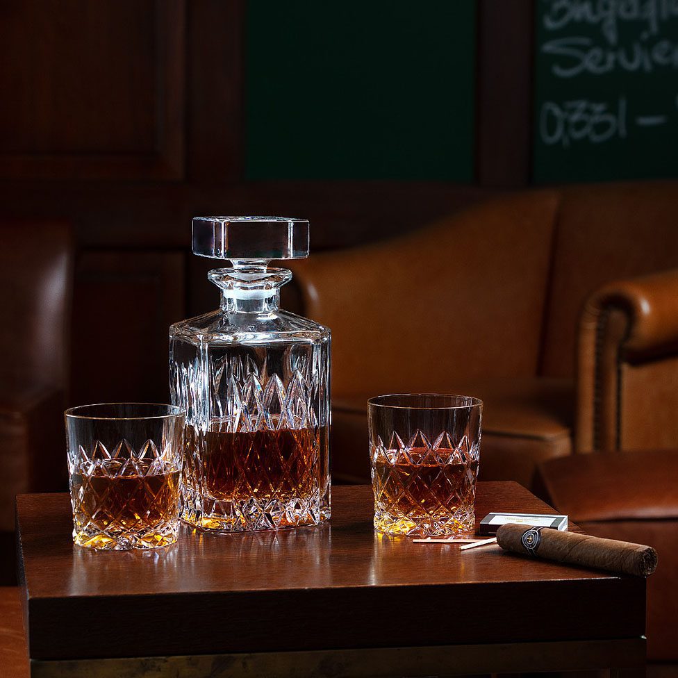 ¿Qué regalar a un amante del whisky?