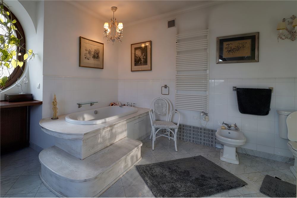 residencia en Konstancin