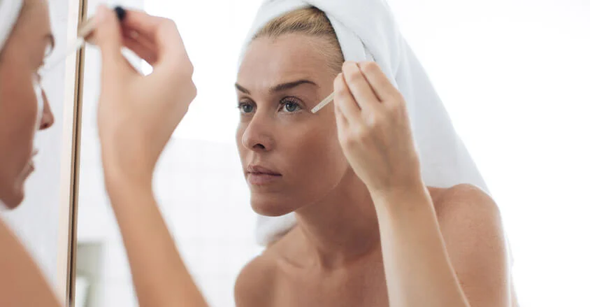 Suero nocturno para mujeres de más de 35 años: ¿cuál elegir?