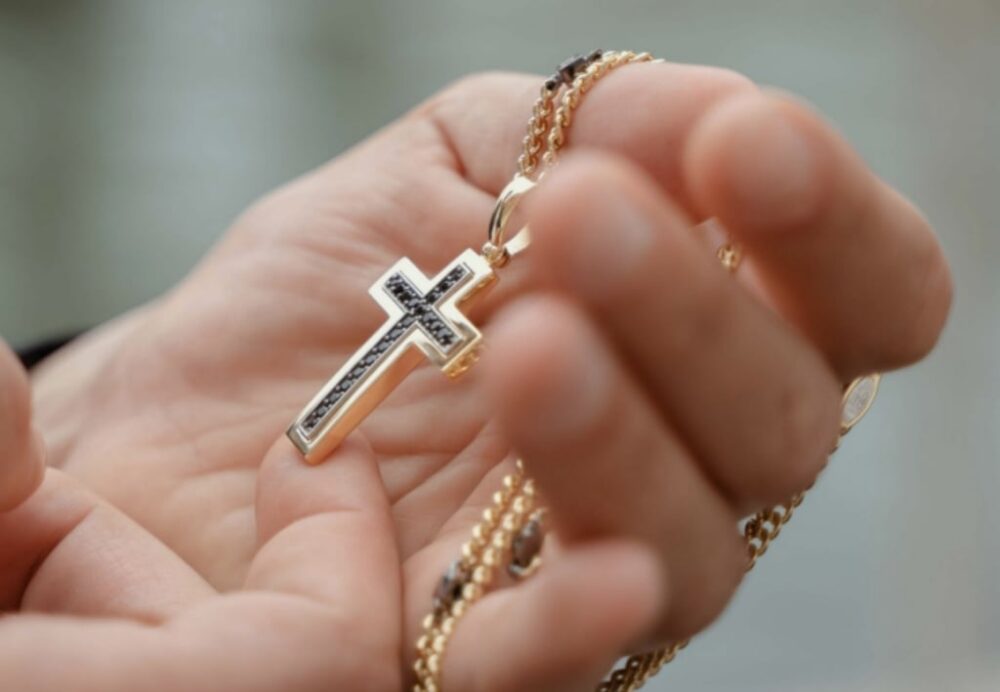 De oro para hombre cruz